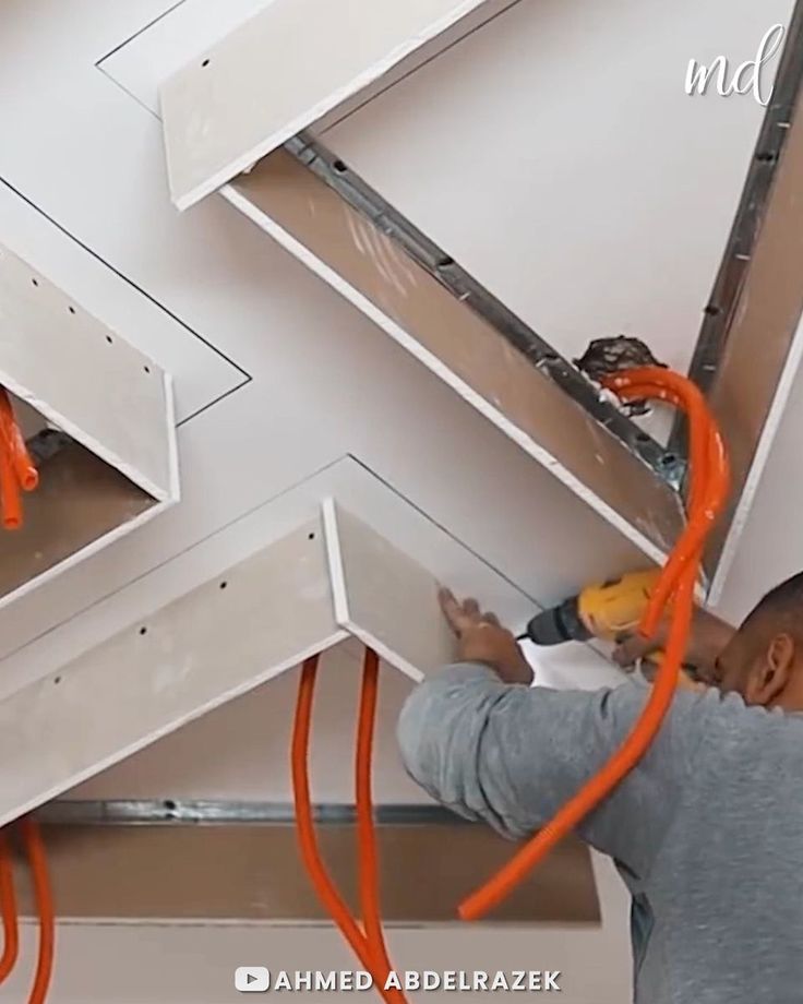 10M views · 88K reactions _ Tips and tricks to make a great gypsum board square! _ Tips and tricks to make a great gypsum board square! _ By MetDaan DIY _ Facebook